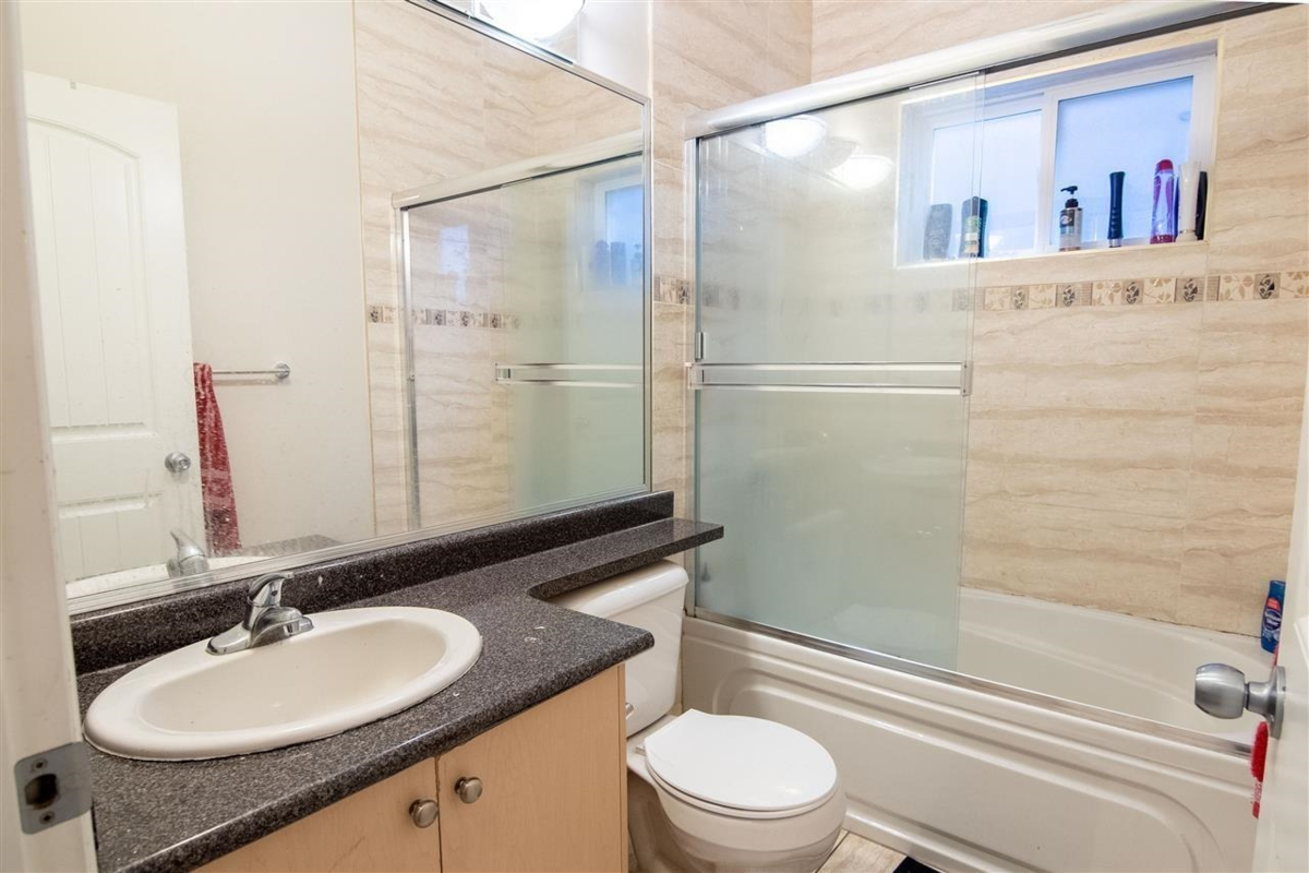 Office / Den Photo of 728 E 49th Avenue, Vancouver, BC