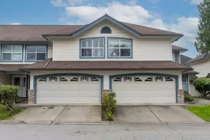 10 7250 122 Street, Surrey, BC, West Newton — 4 bed townhouse for sale