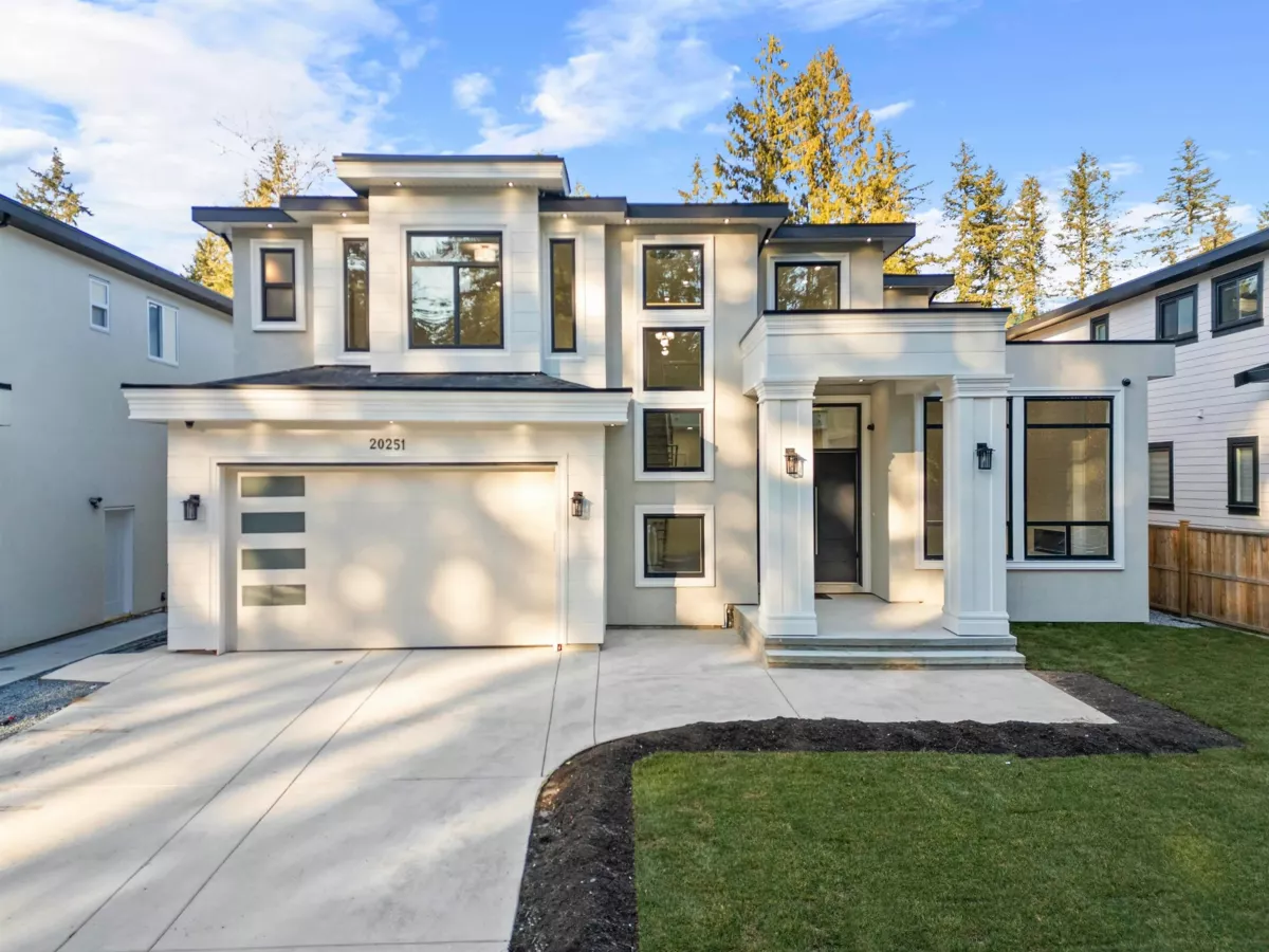 Exterior Front Photo of 20251 27 Avenue, Langley, BC