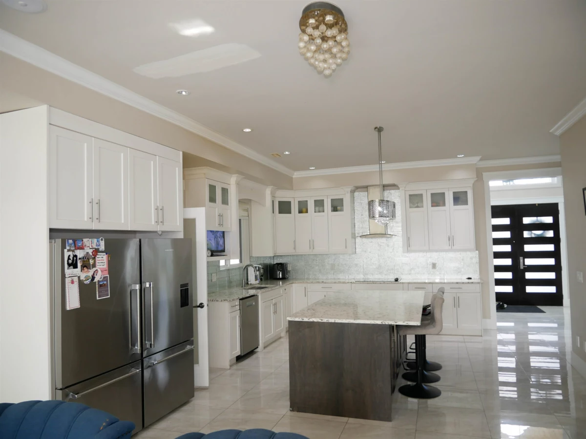 Breakfast Nook Photo of 3171 Engineer Crescent, Abbotsford, BC