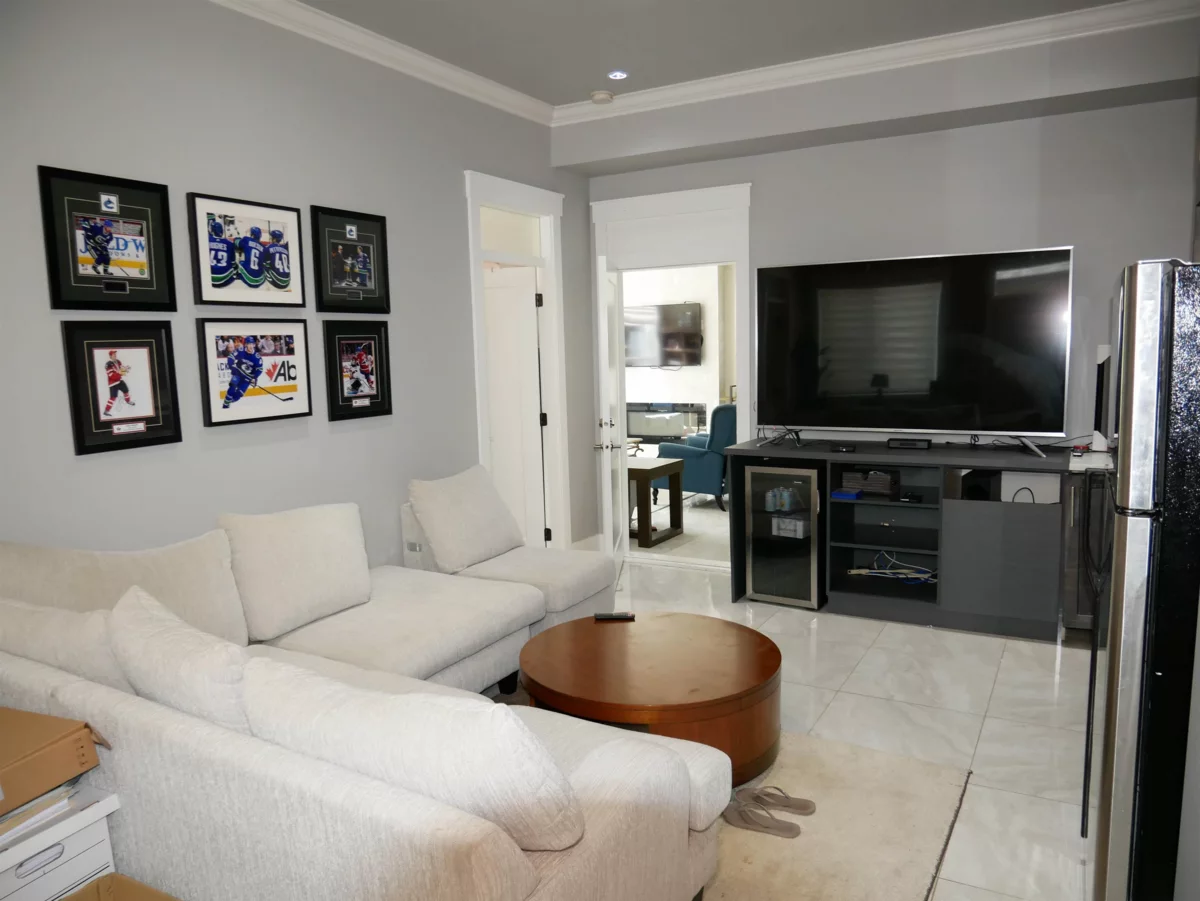 Mudroom Photo of 3171 Engineer Crescent, Abbotsford, BC