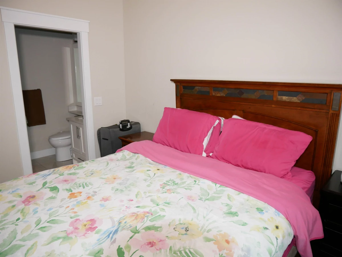 Outdoor Kitchen Photo of 3171 Engineer Crescent, Abbotsford, BC