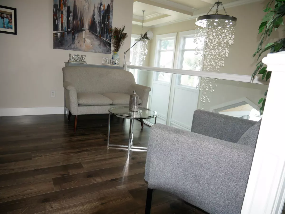 Staircase Photo of 3171 Engineer Crescent, Abbotsford, BC