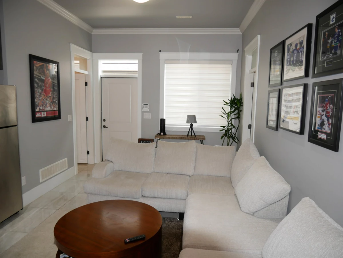 Walk-In Closet Photo of 3171 Engineer Crescent, Abbotsford, BC