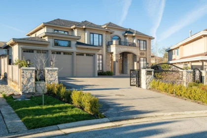 9111 Maple Place, Richmond, BC, Richmond — Single Family Residence for sale