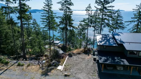 747 Seymour Bay, Bowen Island, BC, Bowen Island — Land for sale