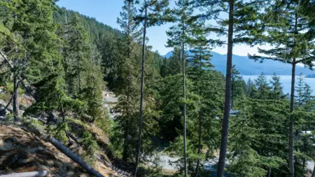 747 Seymour Bay, Bowen Island, BC, Bowen Island — Land for sale