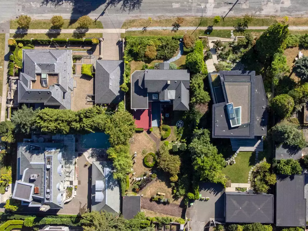 Backyard Photo of 1937 Tolmie Street, Vancouver, BC