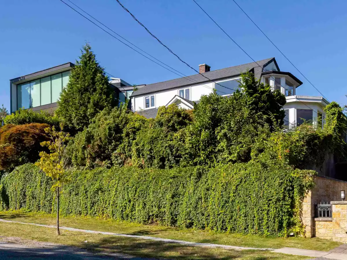 Breakfast Nook Photo of 1937 Tolmie Street, Vancouver, BC