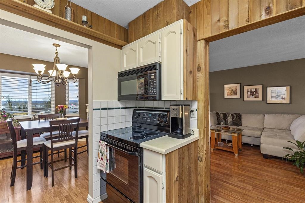 Hot Tub / Spa Photo of 13 32752 4 Avenue, Mission, BC