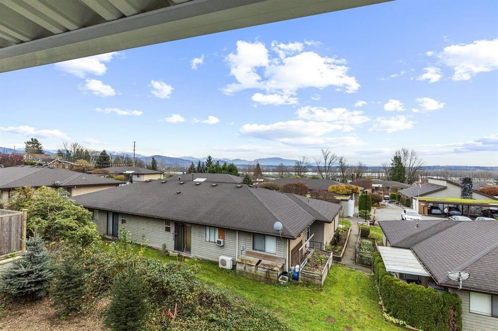 Pantry Photo of 13 32752 4 Avenue, Mission, BC