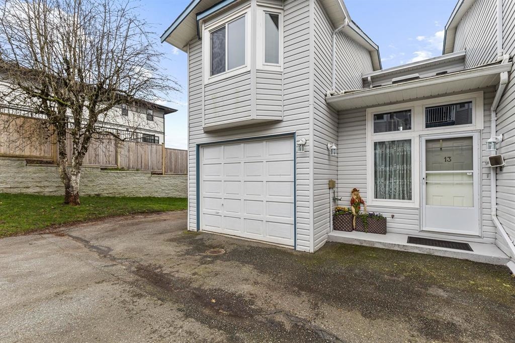 Playground / Recreational Area Near 13 32752 4 Avenue, Mission, BC