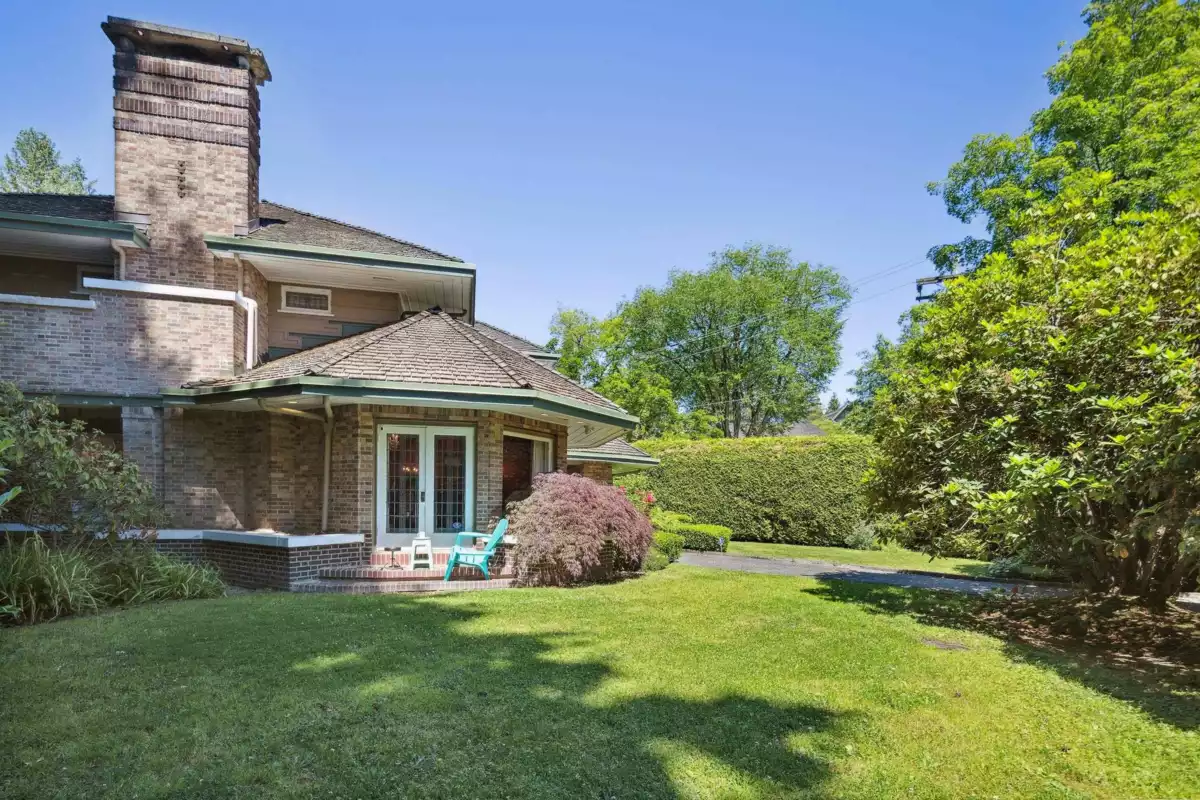 Aerial View of 4051 Marguerite Street, Vancouver, BC