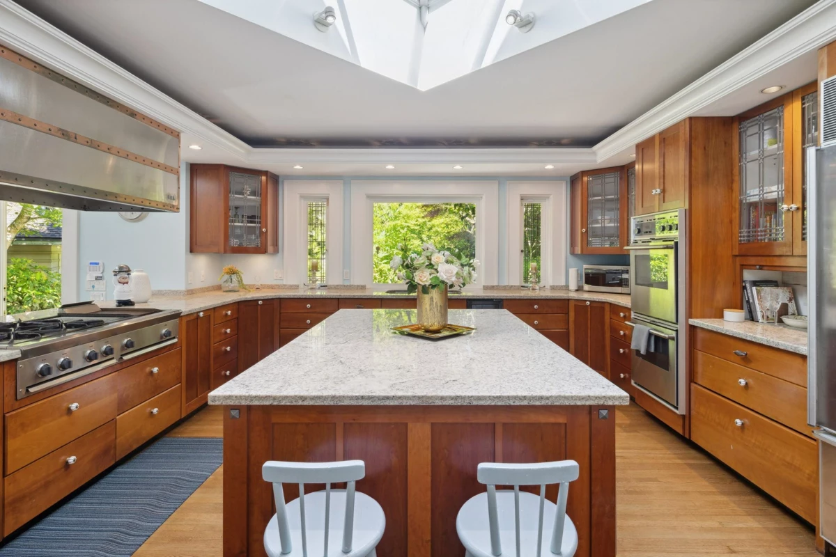 Guest Bathroom Photo of 4051 Marguerite Street, Vancouver, BC