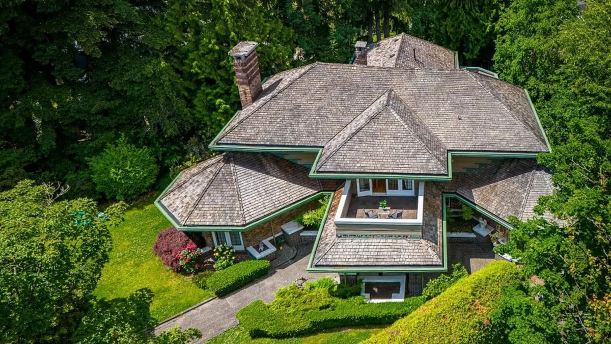 Neighborhood Park Photo Near 4051 Marguerite Street, Vancouver, BC