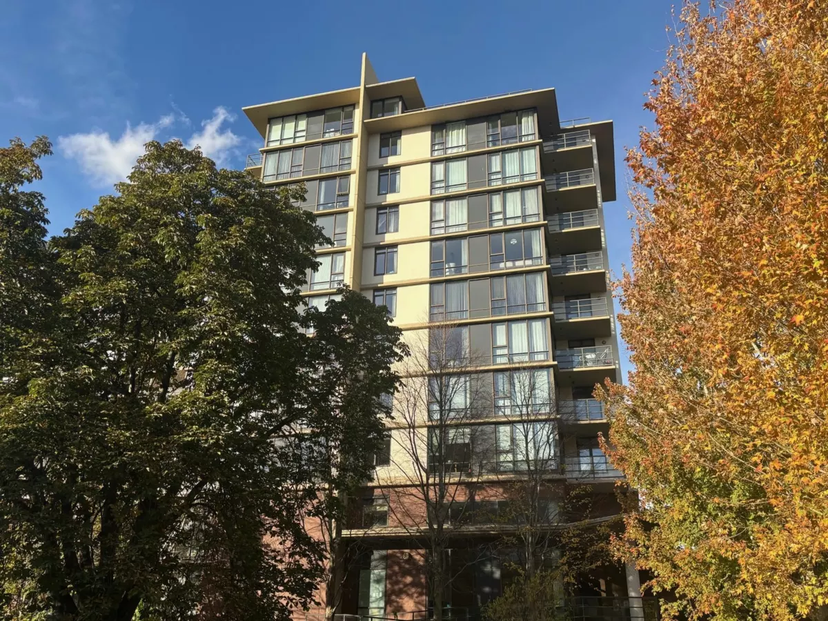Powder Room Photo of 809 9171 Ferndale Road, Richmond, BC
