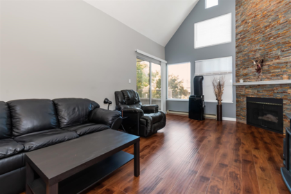 307 7465 Sandborne Avenue, Burnaby, BC, Burnaby — Apartment/Condo for sale