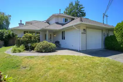 4814 Glendale Avenue, Ladner, BC, Ladner — Half Duplex for sale