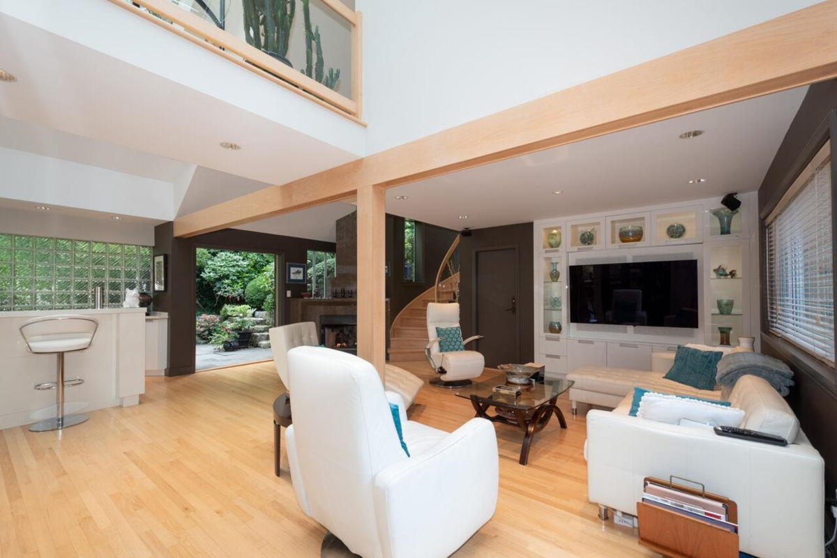 Loft / Bonus Room Photo of 5480 Keith Road, West Vancouver, BC