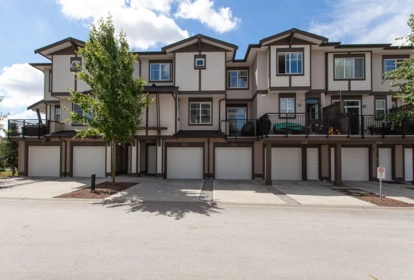 113 19433 68 Avenue, Surrey, BC