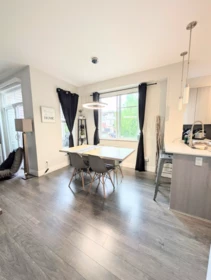 Kitchen Photo of 113 19433 68 Avenue, Surrey, BC