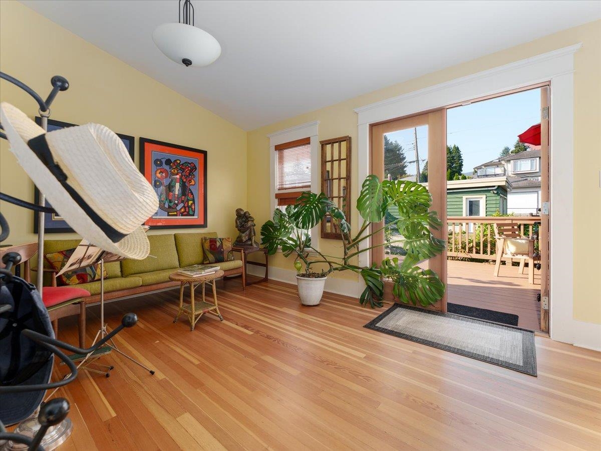 Bedroom 2 Photo of 848 E 6th Street, North Vancouver, BC