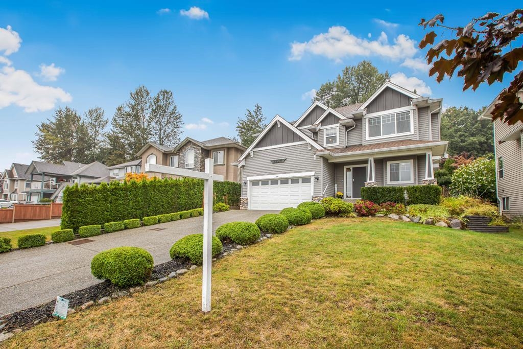 Exterior Front Photo of 33591 12th Avenue, Mission, BC