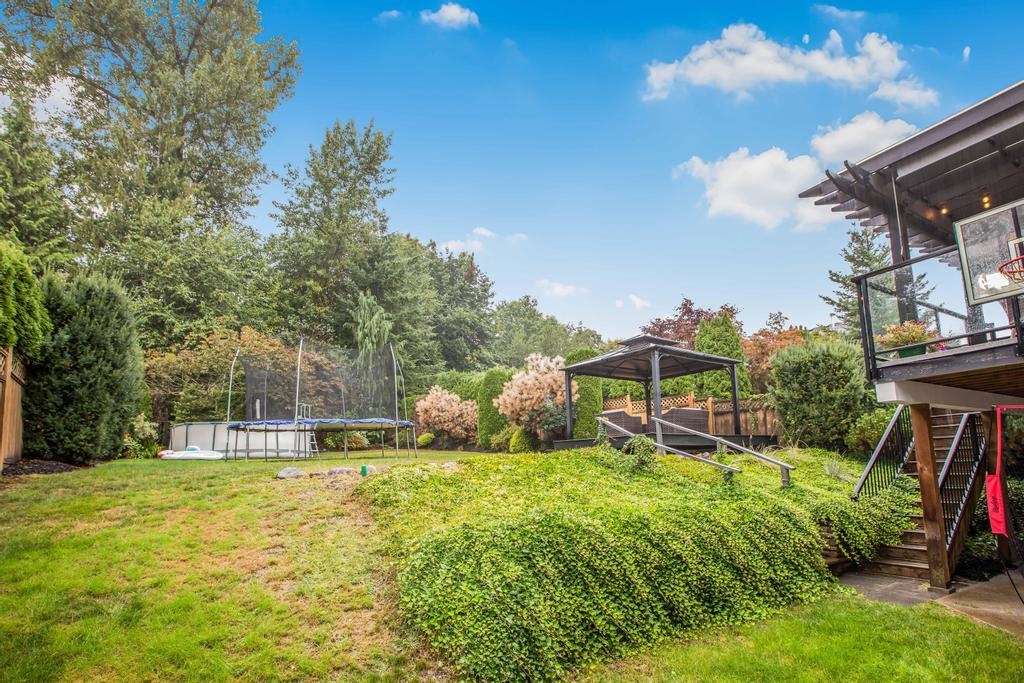 Hot Tub / Spa Photo of 33591 12th Avenue, Mission, BC