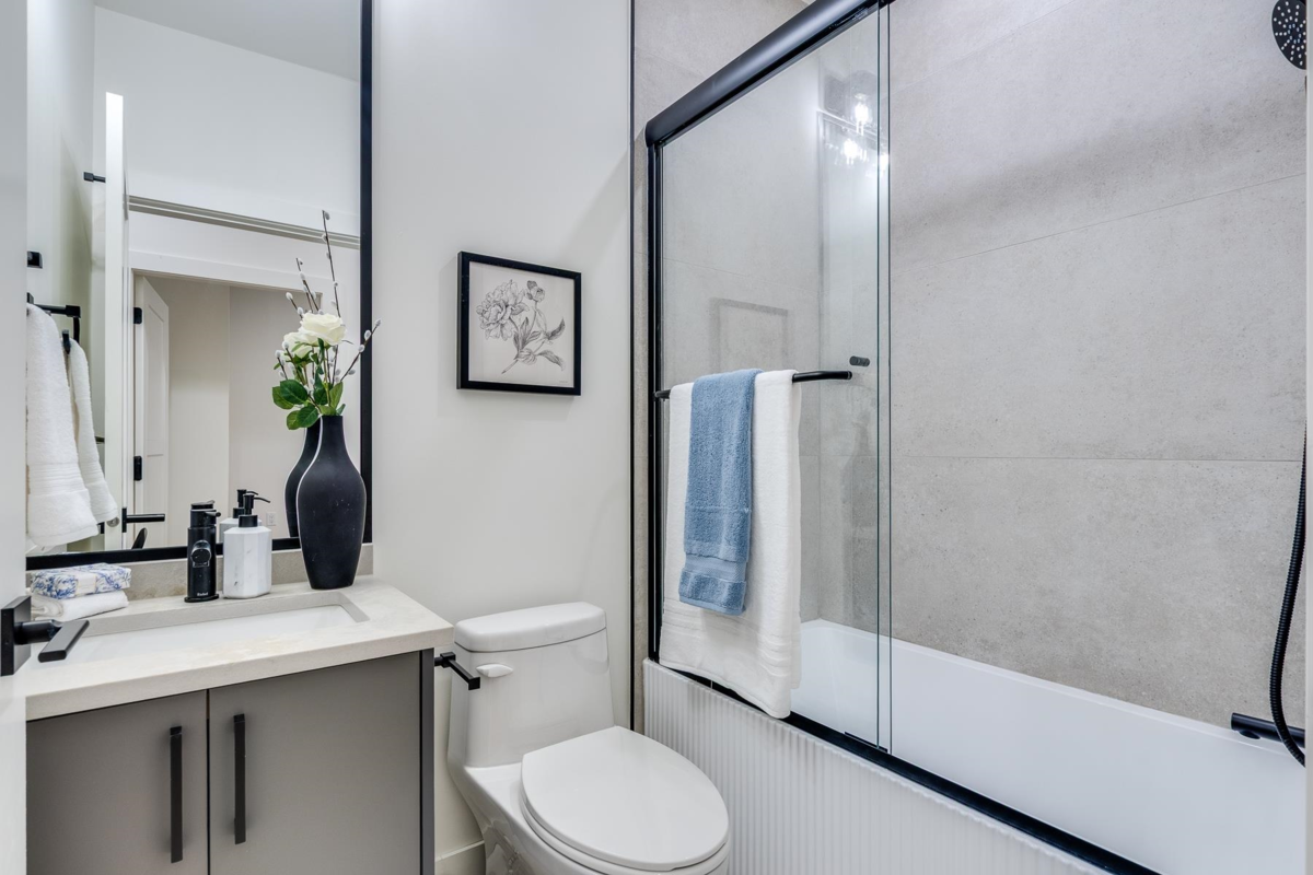 Loft / Bonus Room Photo of 1 2263 E 35th Avenue, Vancouver, BC