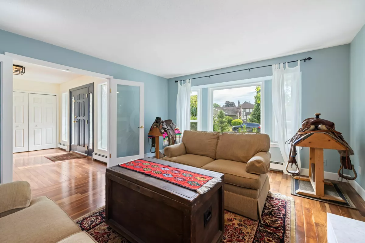Kitchen Photo of 643 Goldenrod Boulevard, Delta, BC