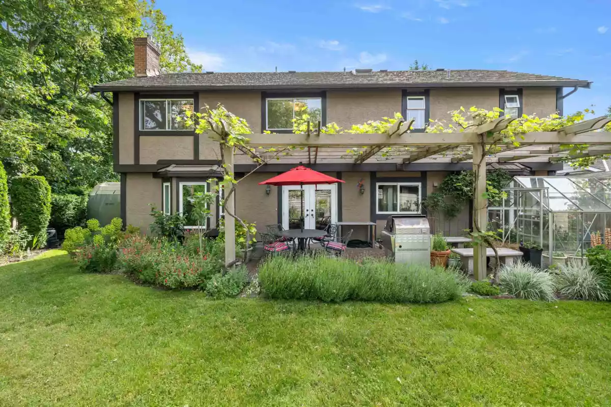 Neighborhood Park Photo Near 643 Goldenrod Boulevard, Delta, BC