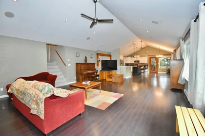 958 Gower Point Road, Gibsons, BC, Gibsons — Single Family Residence for sale