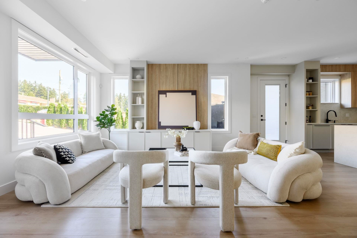 Family Room Photo of 102 1132 Madore Avenue, Coquitlam, BC