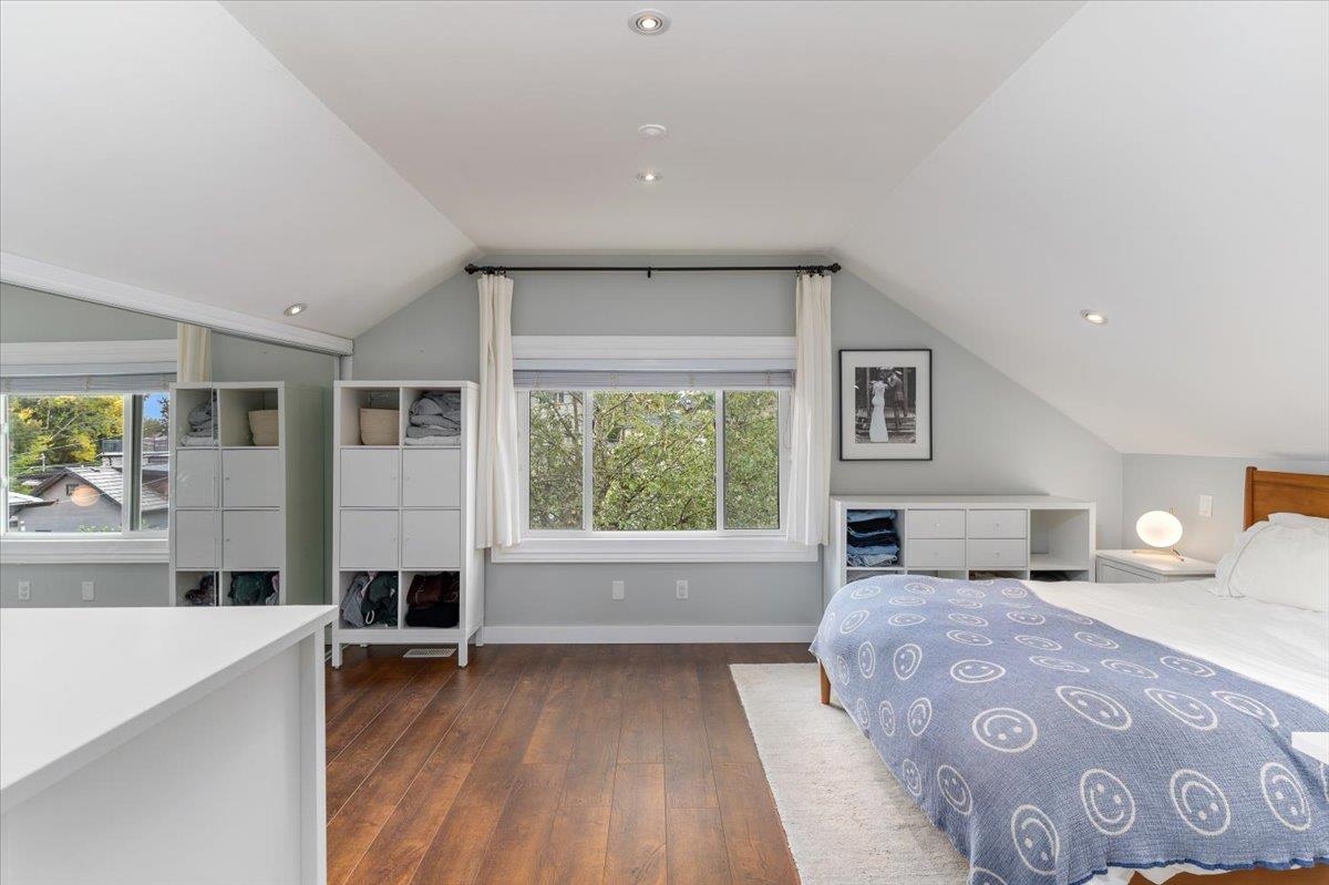 Guest Bathroom Photo of 4833 Lanark Street, Vancouver, BC