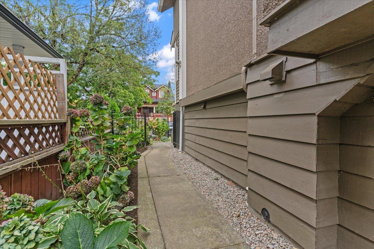 Outdoor Deck Photo of 4833 Lanark Street, Vancouver, BC