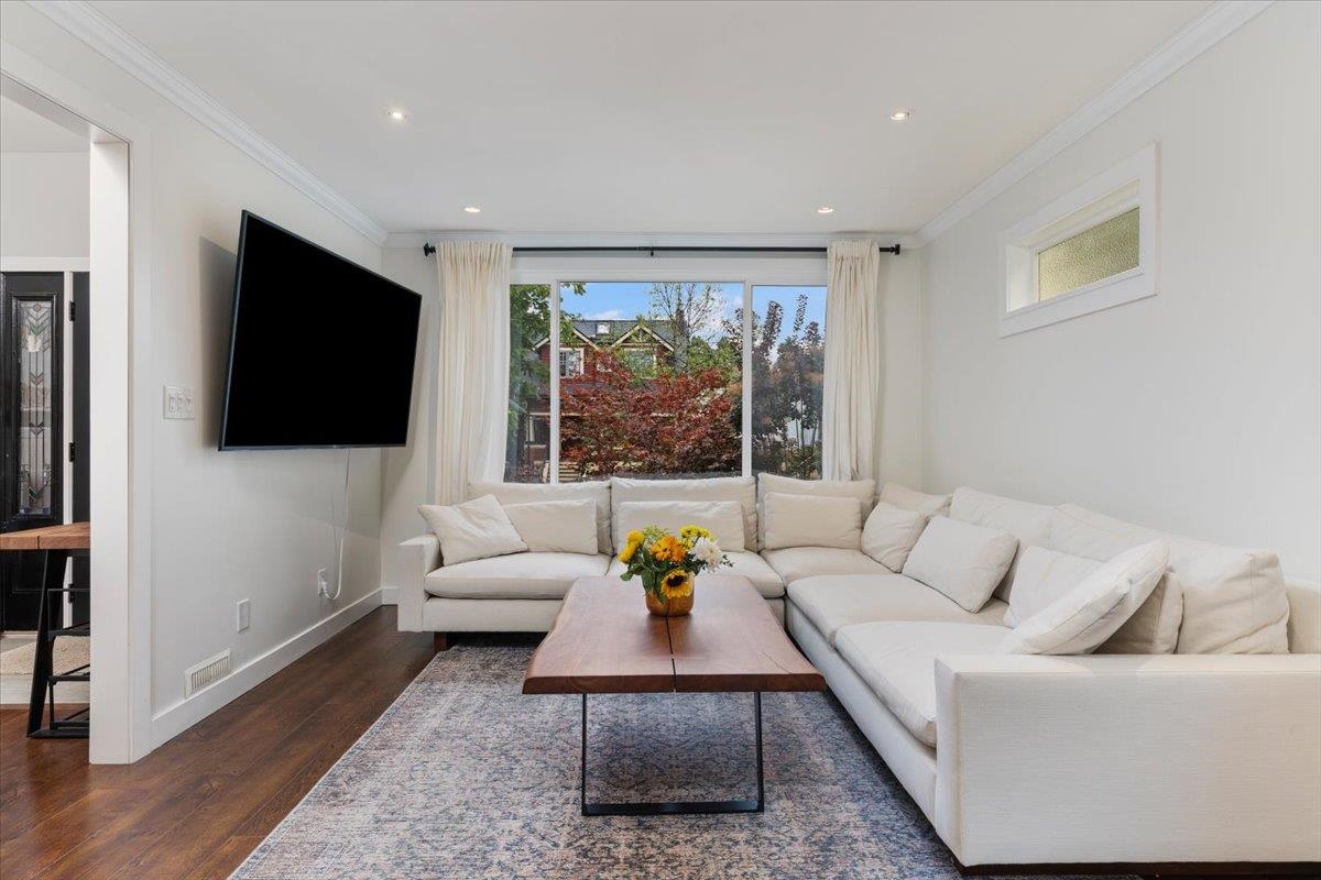 Primary Bathroom Photo of 4833 Lanark Street, Vancouver, BC