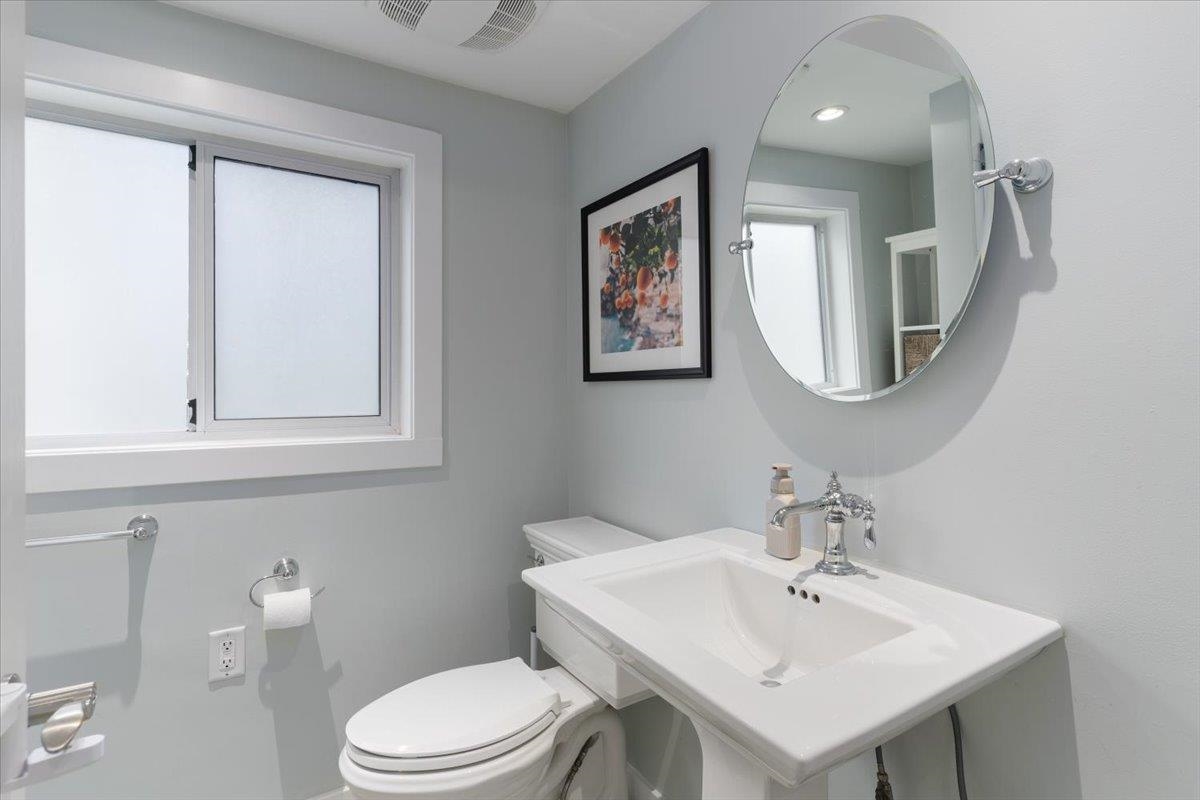 Walk-In Closet Photo of 4833 Lanark Street, Vancouver, BC