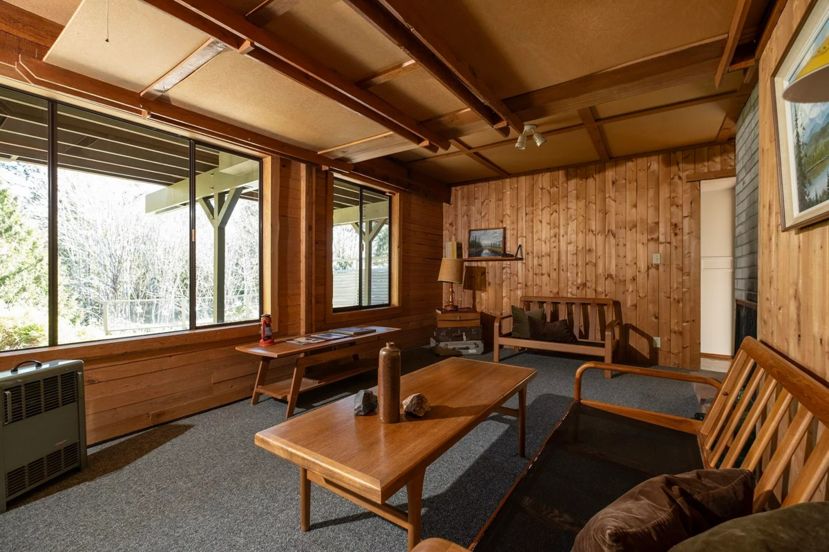 Bedroom 3 Photo of 670 Fairmont Road, Gibsons, BC