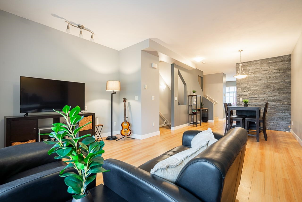 Exterior Front Photo of 4 13899 Laurel Drive, Surrey, BC