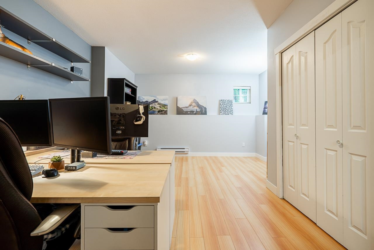 Loft / Bonus Room Photo of 4 13899 Laurel Drive, Surrey, BC