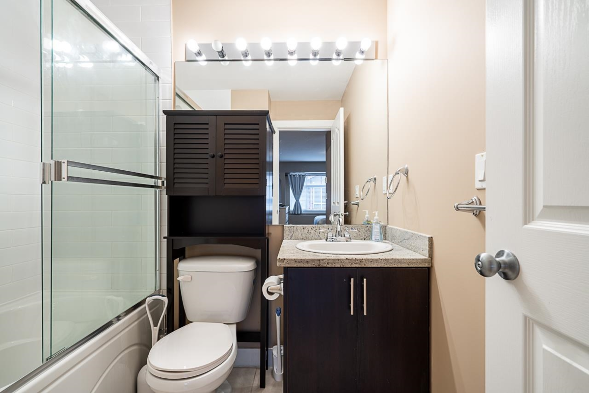 Office / Den Photo of 4 13899 Laurel Drive, Surrey, BC