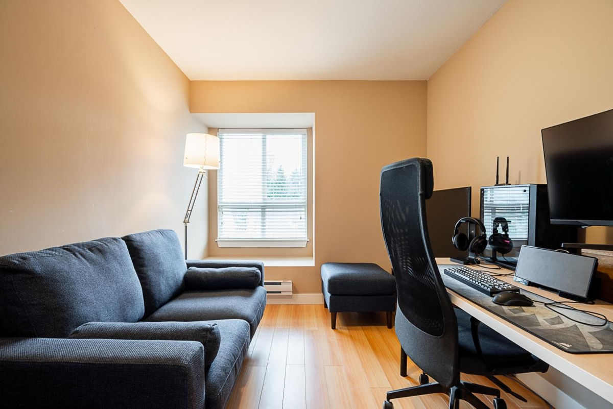 Powder Room Photo of 4 13899 Laurel Drive, Surrey, BC