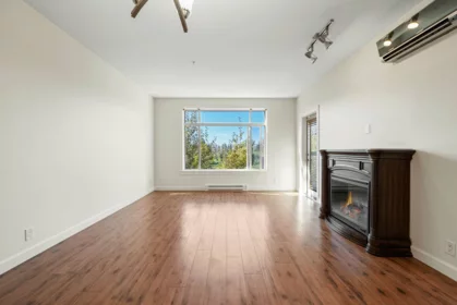 331 8067 207 Street, Langley, BC, Langley — Apartment/Condo for sale