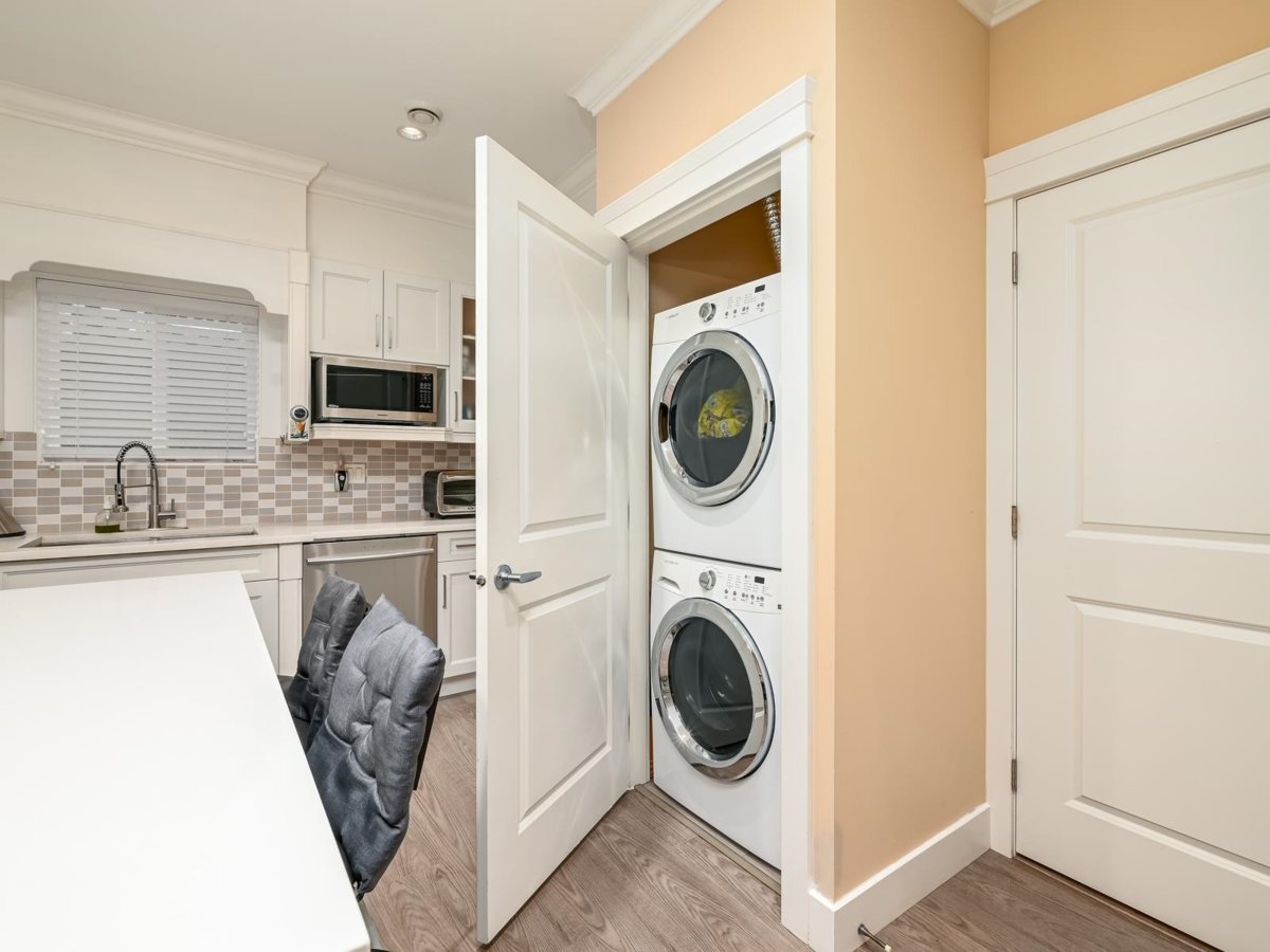 Bedroom 2 Photo of 6050 Hardwick Street, Burnaby, BC