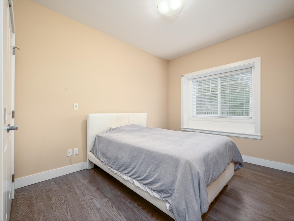 Laundry Room Photo of 6050 Hardwick Street, Burnaby, BC