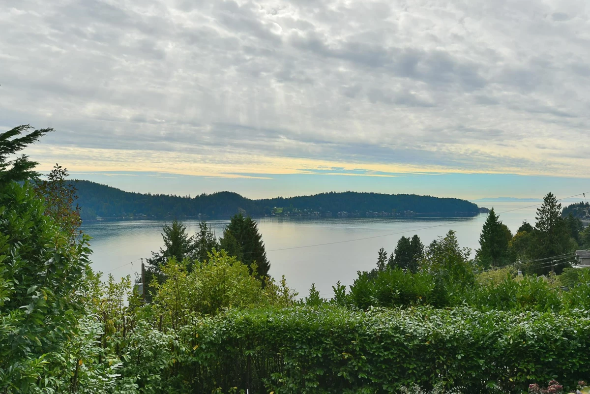 Exterior Rear Photo of 482 Elphinstone Avenue, Gibsons, BC