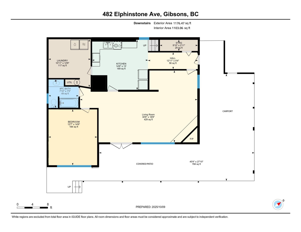 Hallway Photo of 482 Elphinstone Avenue, Gibsons, BC