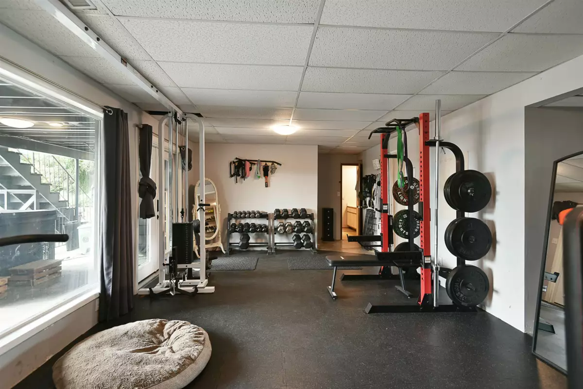 Office / Den Photo of 482 Elphinstone Avenue, Gibsons, BC