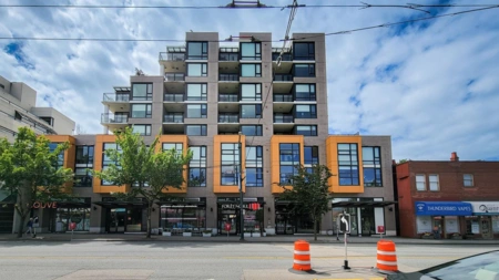 802 238 W Broadway, Vancouver, BC