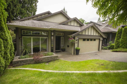338 N Dollarton Highway, North Vancouver, BC, North Vancouver — Single Family Residence for sale